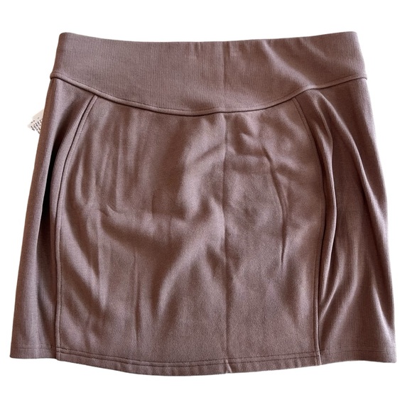 NEW lululemon Scuba High Rise Pull-On Mini Skirt Taupe Athleisure - Picture 4 of 8